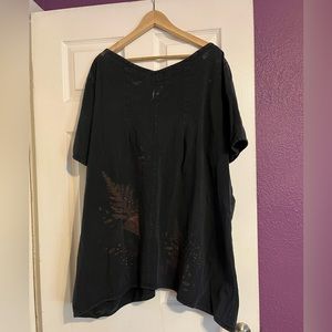 Vintage organic cotton women’s Blue Fish top with autumn detail